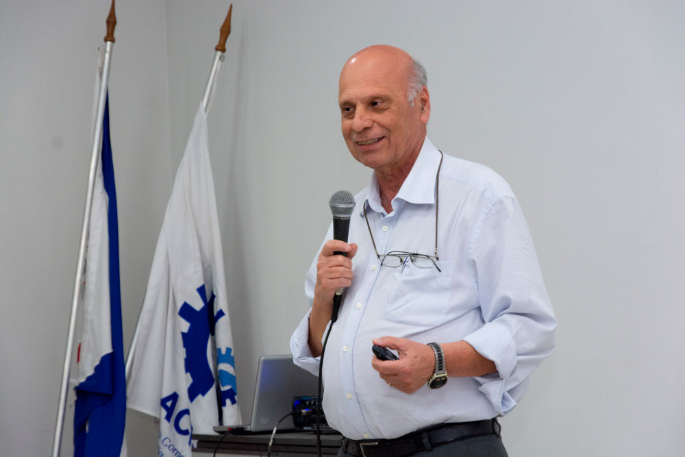 Palestra Regulamentação de Etiquetas - ACIJA